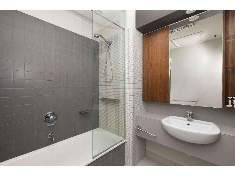 908/639 Little Bourke Street, Melbourne VIC 3000