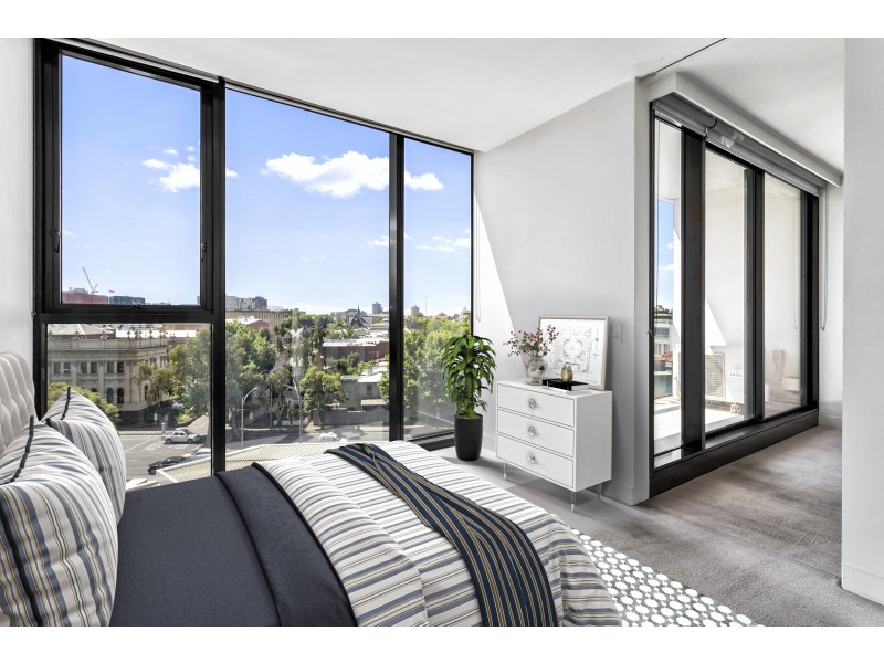504/33 Mackenzie Street, Melbourne VIC 3000