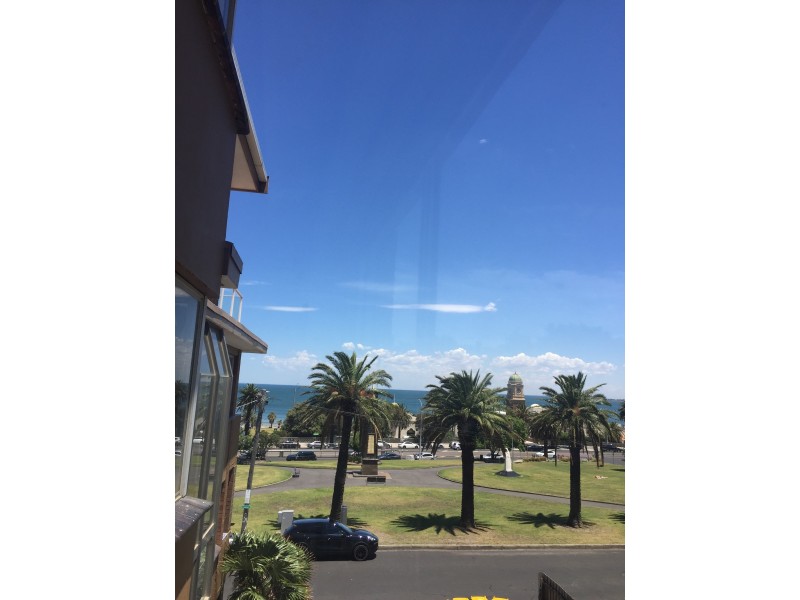 9/7 Alfred Square, St Kilda VIC 3182