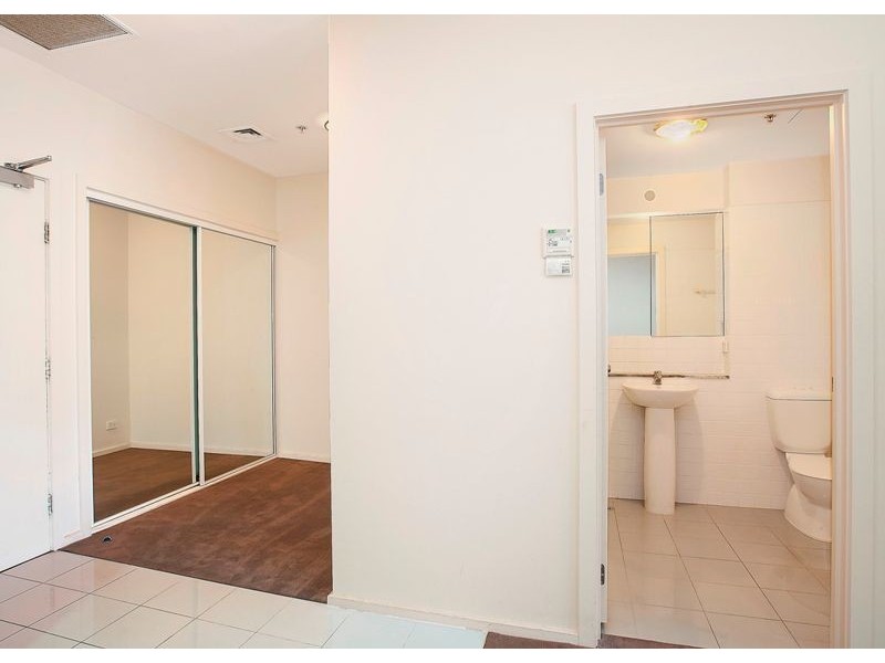 1601/250 Elizabeth Street, Melbourne VIC 3000