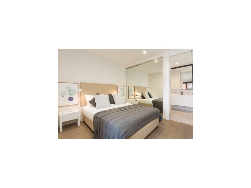 102/2a Henry Street, Windsor VIC 3181