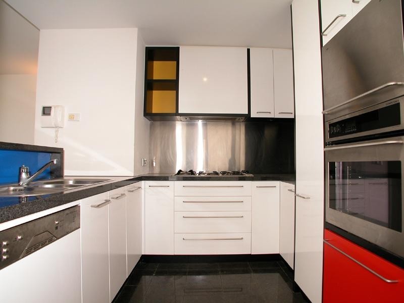 302/459 Royal Parade, Parkville VIC 3052