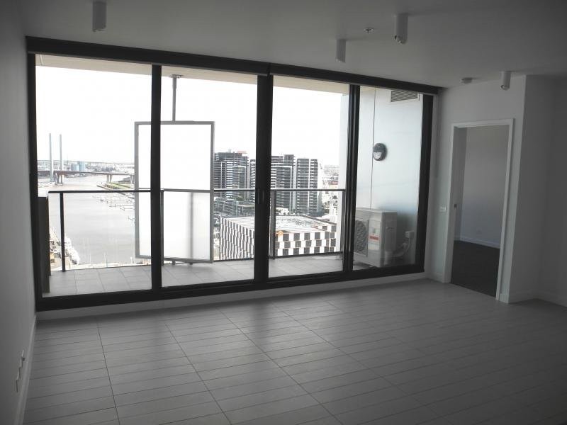 1901/675 La Trobe Street, Docklands VIC 3008
