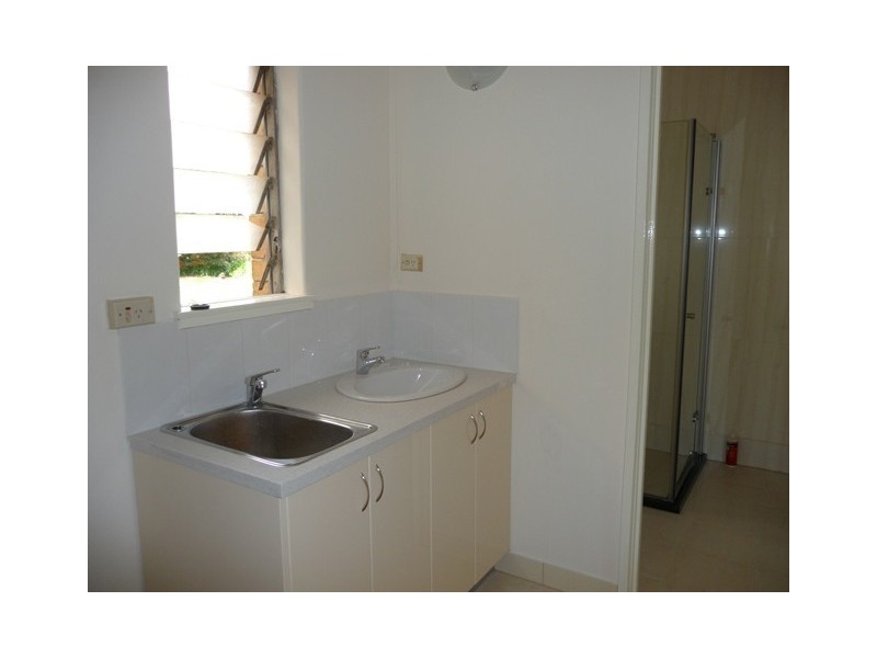 6E/89 OShanassy St, North Melbourne VIC 3051