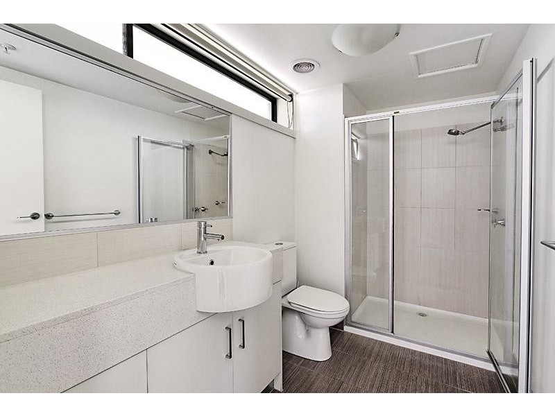 15/225 Buckley Street, Essendon VIC 3040