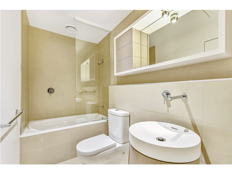 C304/11 Shamrock Street, Abbotsford VIC 3067