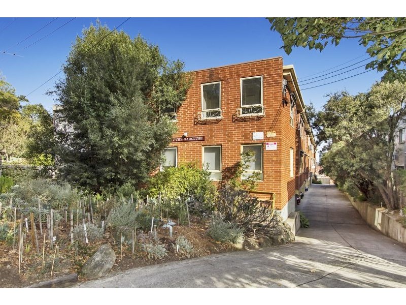 17/2 The Vaucluse, Richmond VIC 3121