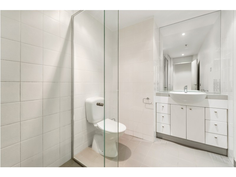 711/422 Collins Street, Melbourne VIC 3000