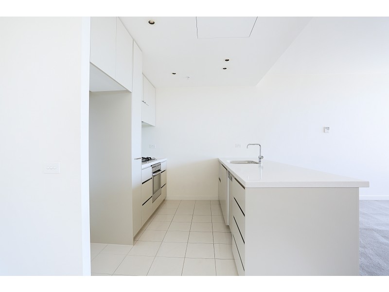 1005/55 Queens Road, Melbourne VIC 3004