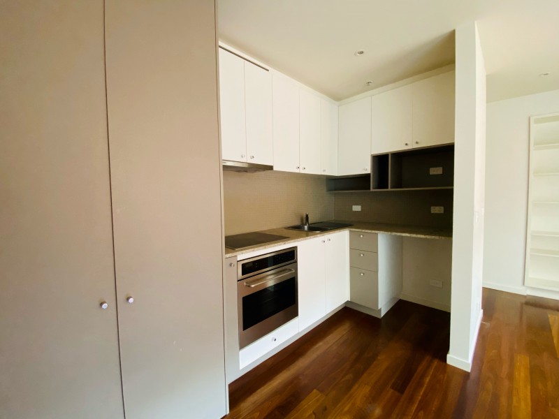 9/35 Victoria Street, Melbourne VIC 3000