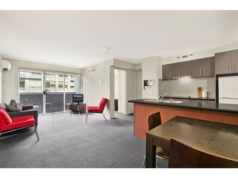 1402/325 Collins Street, Melbourne VIC 3000