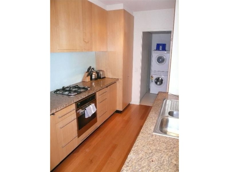 1703/80 Clarendon Street, South Melbourne VIC 3205