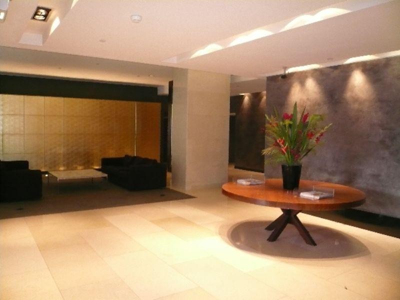 1703/80 Clarendon Street, South Melbourne VIC 3205