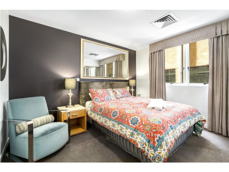 33/394 Collins Street, Melbourne VIC 3000