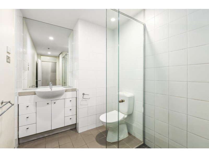 706/422 Collins Street, Melbourne VIC 3000