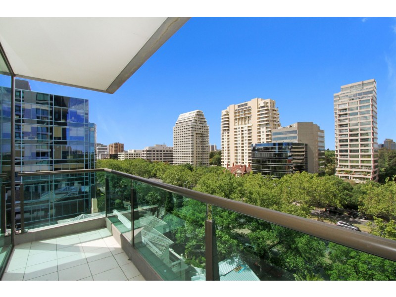 808/480 St Kilda Rd, Melbourne VIC 3004