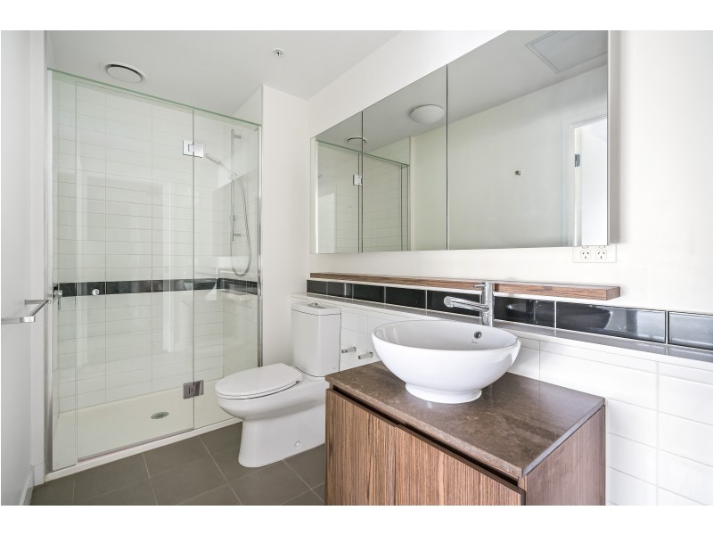 2204/350 William Street, Melbourne VIC 3000