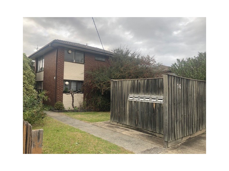 5/16 Lyon Street, Essendon VIC 3040