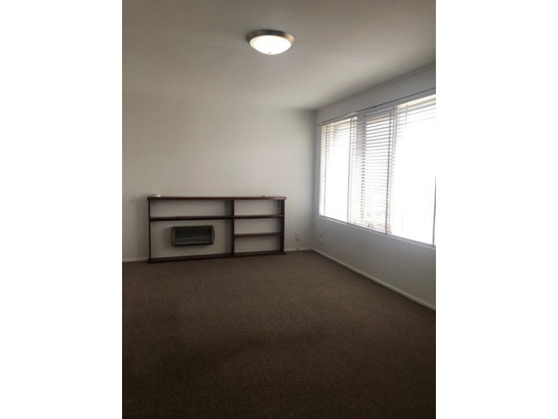 5/16 Lyon Street, Essendon VIC 3040