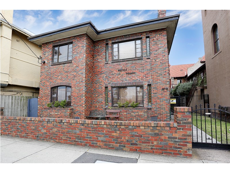 4/18 Marine Parade, St Kilda VIC 3182