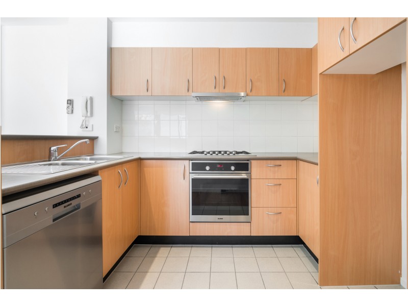 122/200 Smithfield Road, Flemington VIC 3031