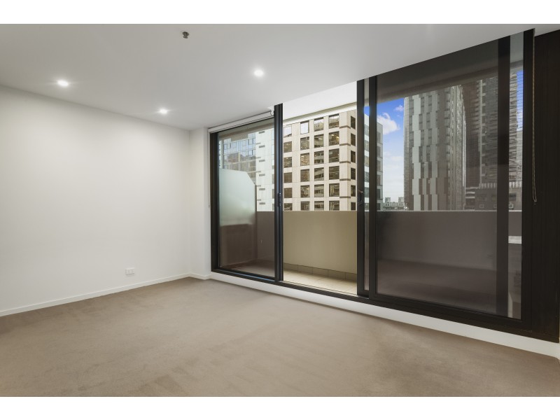 2202/5 Sutherland Street, Melbourne VIC 3000