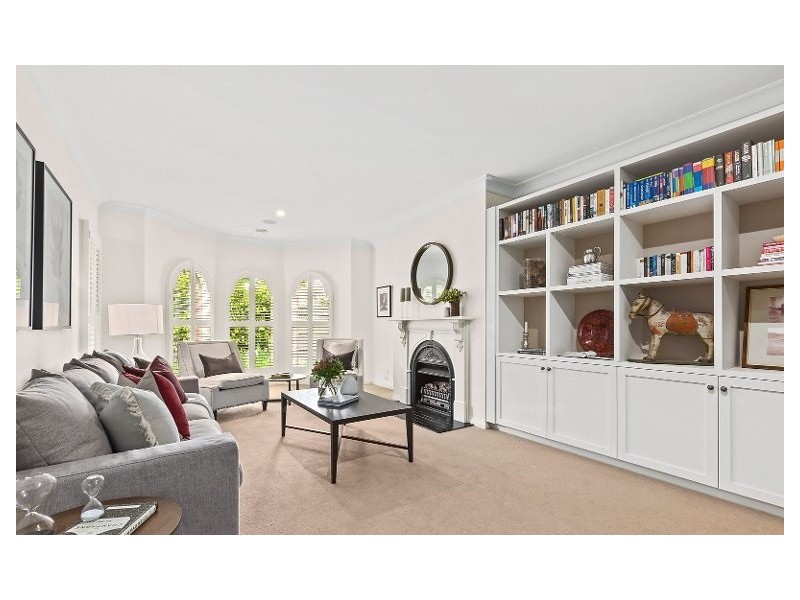 55 Erica Avenue, Glen Iris VIC 3146