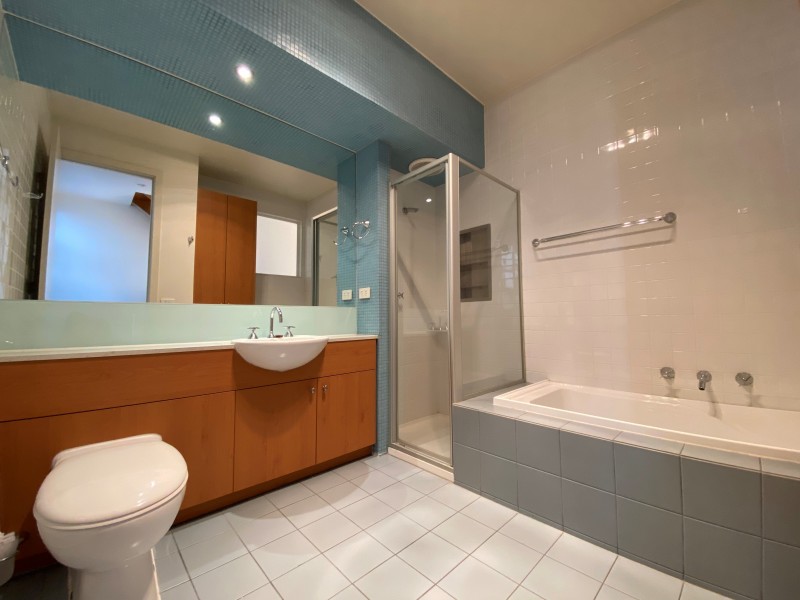 102 Cardigan Street, Carlton VIC 3053