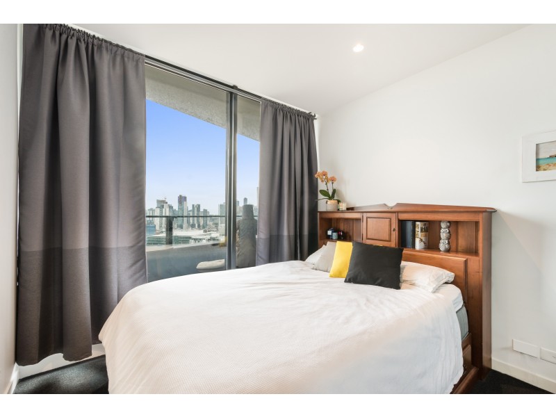 2404/50 Albert Road, South Melbourne VIC 3205