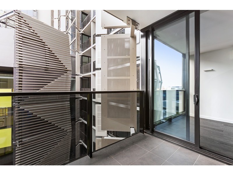 542/23 Blackwood Street, North Melbourne VIC 3051