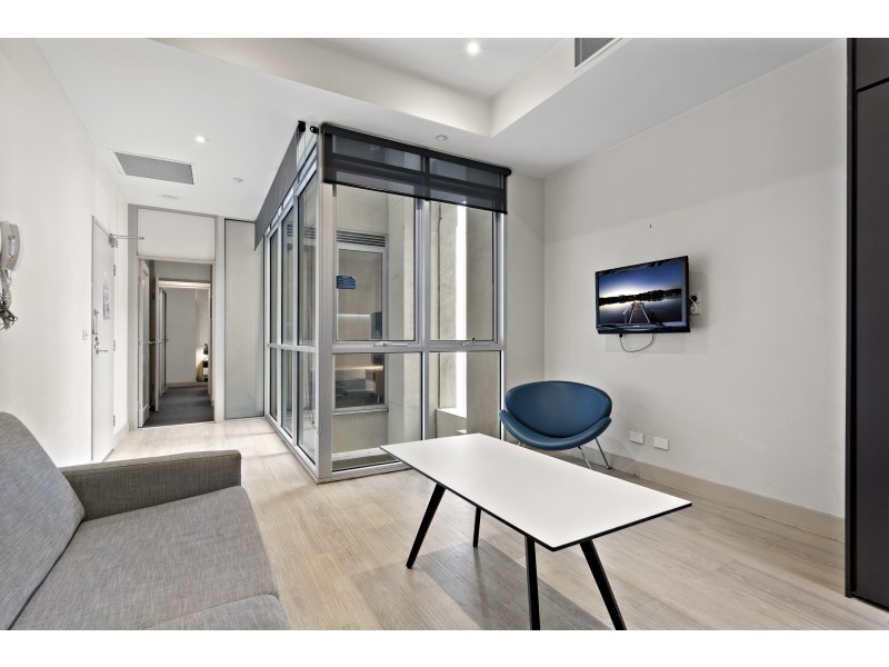 718/233 Collins Street, Melbourne VIC 3000
