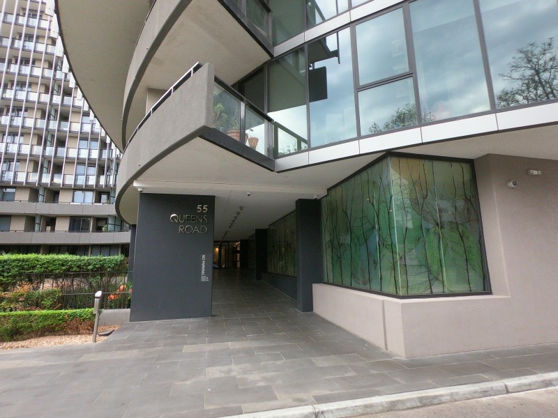 1203/55 Queens Road, Melbourne VIC 3004