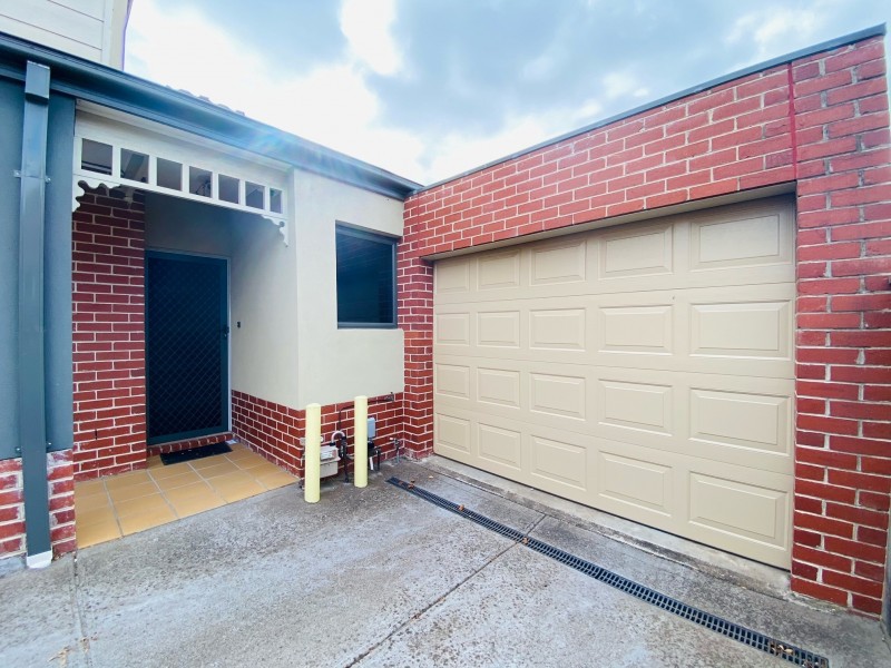 4/46-48 Bulla Road, Strathmore VIC 3041