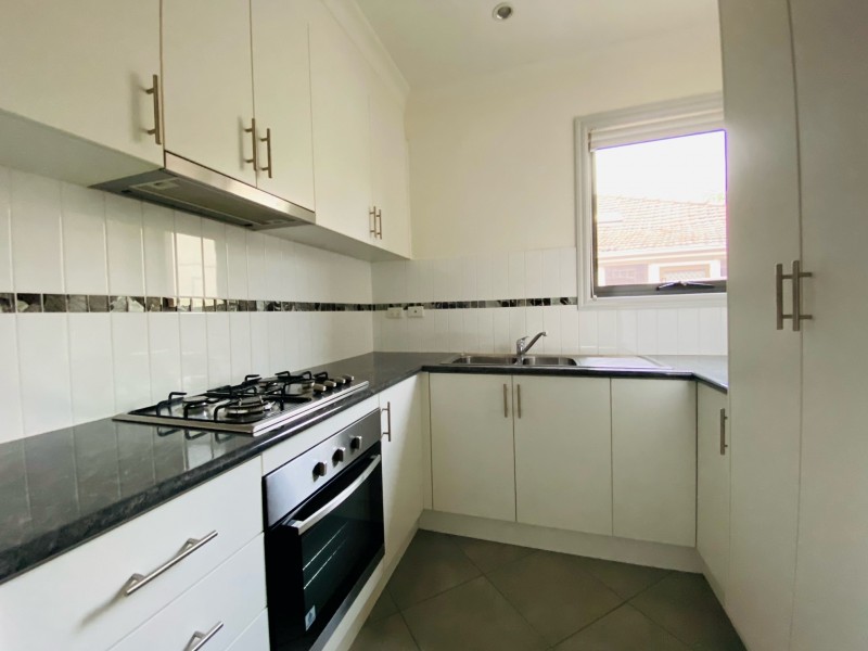 4/46-48 Bulla Road, Strathmore VIC 3041