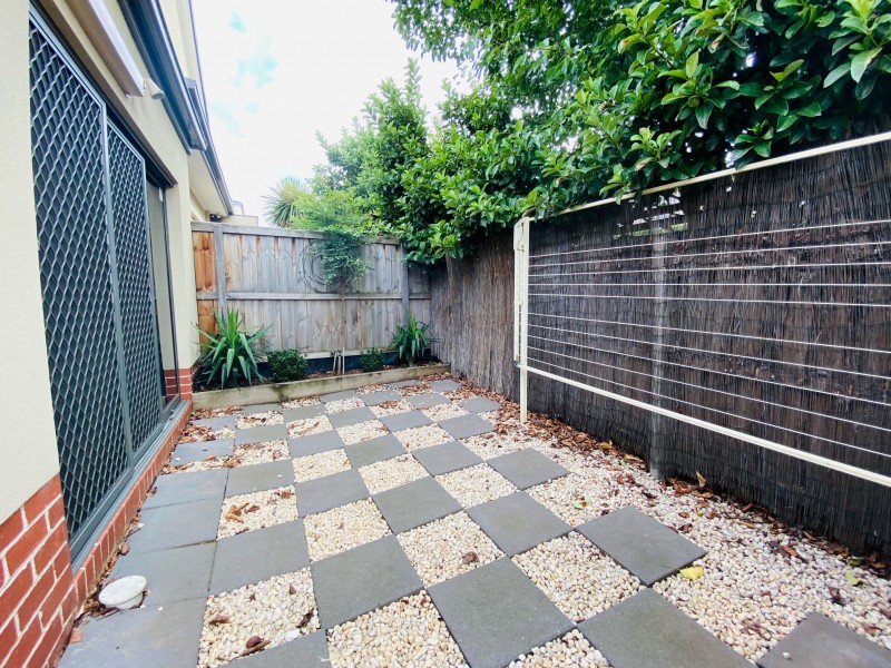 4/46-48 Bulla Road, Strathmore VIC 3041