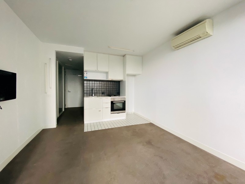 2010/31 ABeckett Street, Melbourne VIC 3000