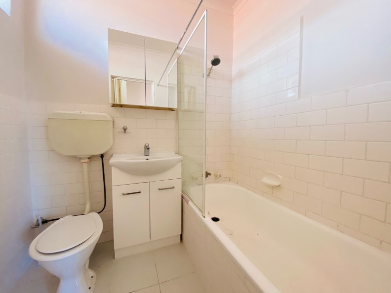 1/23 Balmoral Avenue, Brunswick East VIC 3057