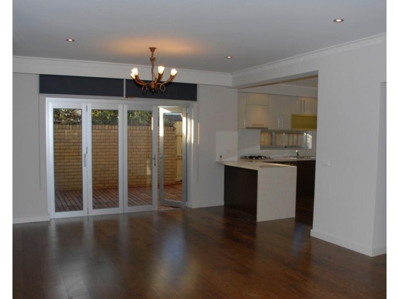 1/29 Elwood Street, Brighton VIC 3186