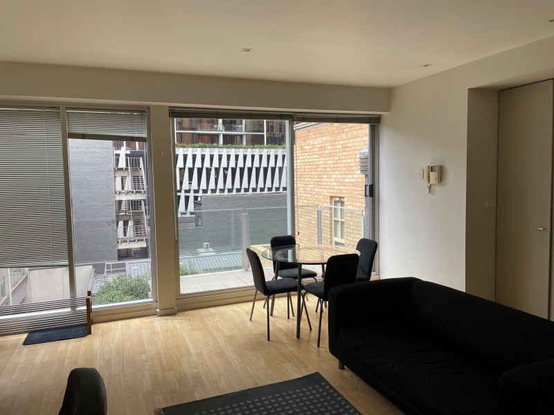 206/61 Mackenzie Street, Melbourne VIC 3000