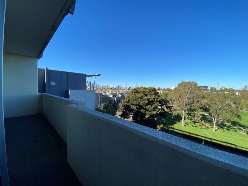 404/60 Speakmen Street, Kensington VIC 3031