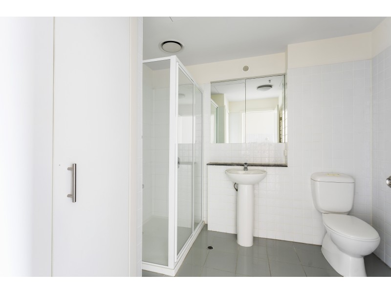 1911/250 Elizabeth Street, Melbourne VIC 3000