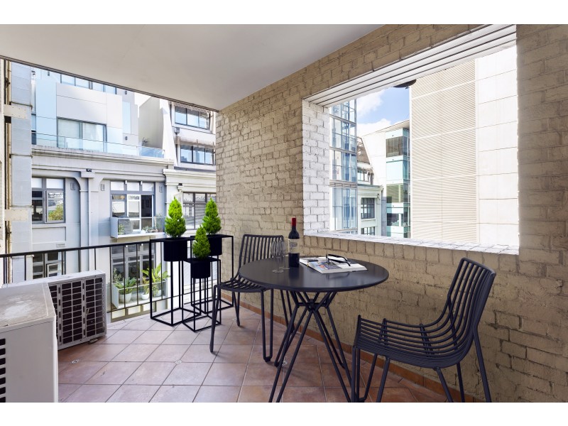 32/30 Russell Street, Melbourne VIC 3000