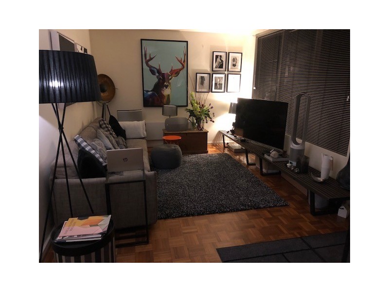 2/125 Victoria Street, Brunswick VIC 3056