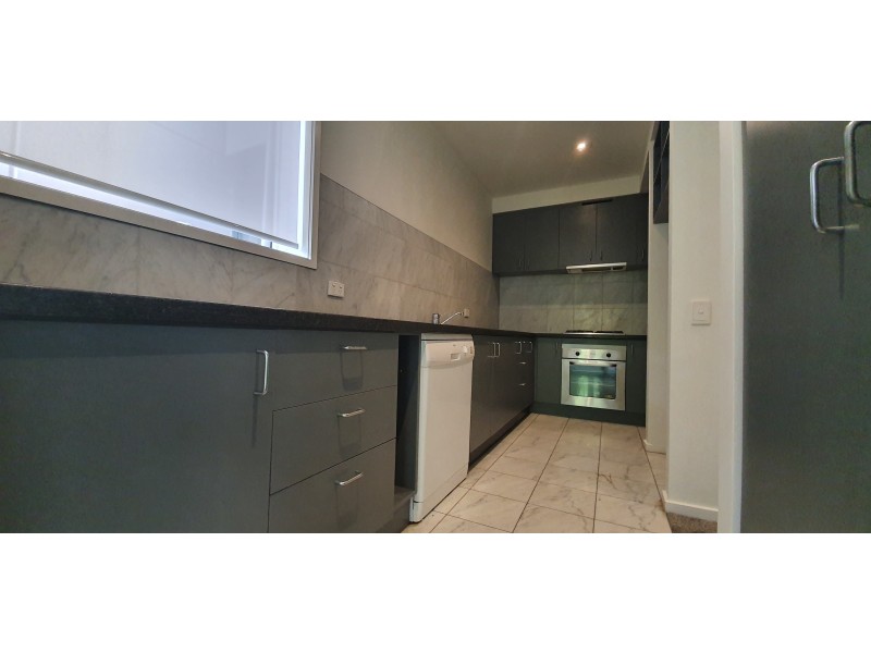 4/40 Webb Lane, East Melbourne VIC 3002