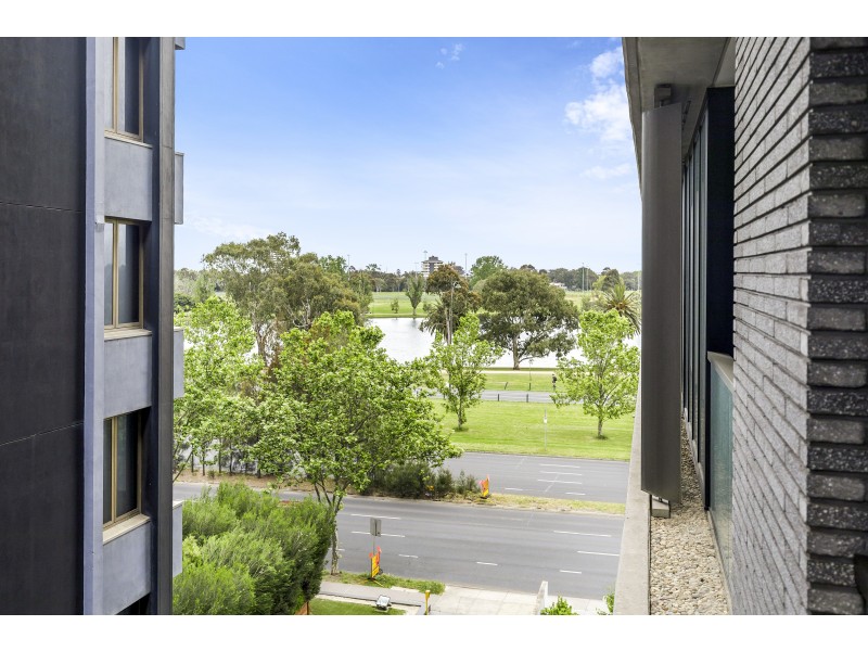 407/70 Queens Road, Melbourne VIC 3004