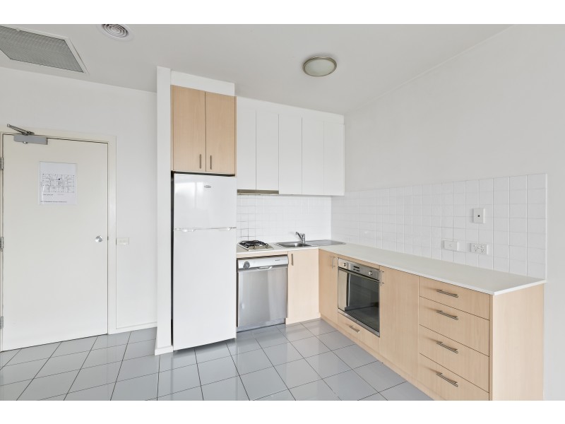 2404/250 Elizabeth Street, Melbourne VIC 3000