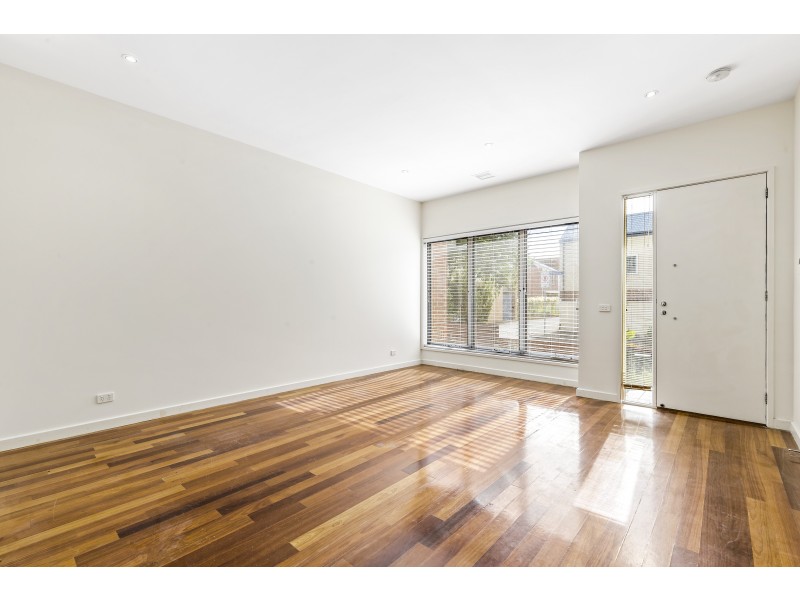 29 Wakefield Street, Kensington VIC 3031