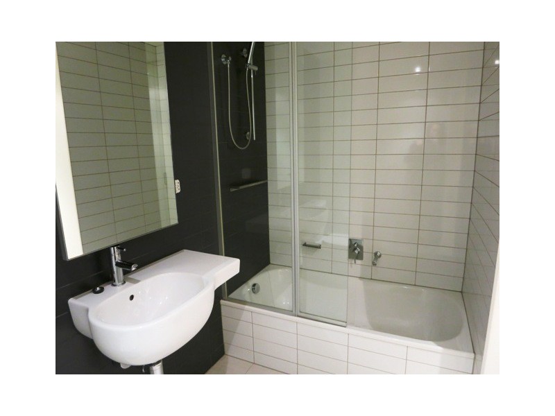 1408/200 Spencer Street, Melbourne VIC 3000