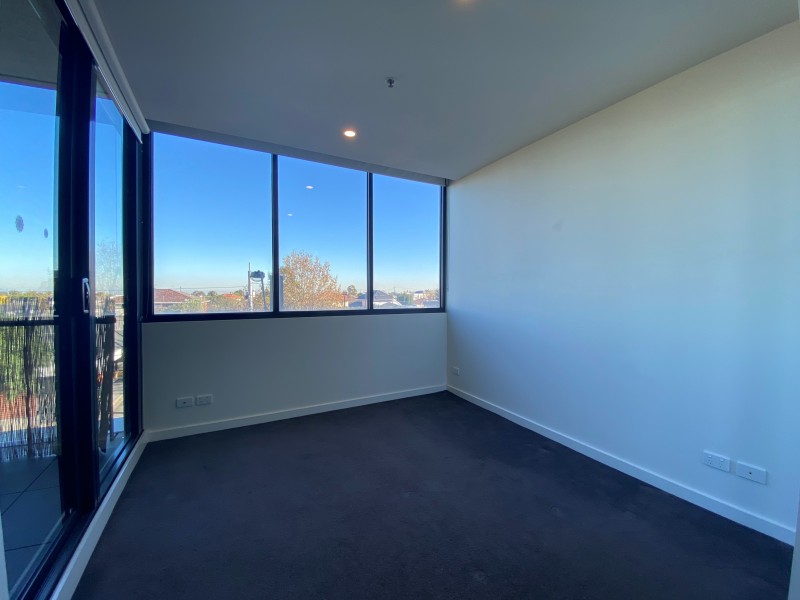 114/102-110 Keilor Road, Essendon North VIC 3041