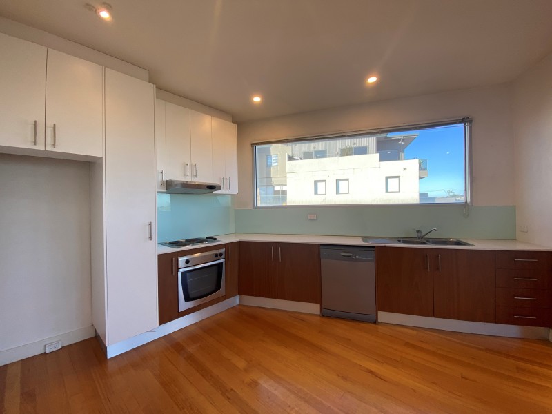 6/2 Swift Street, Preston VIC 3072